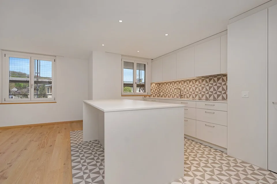 Hochwertige, topmoderne Wohnung im traditionsreichen Landhaus Dennigkofen – Foto 2 von 22