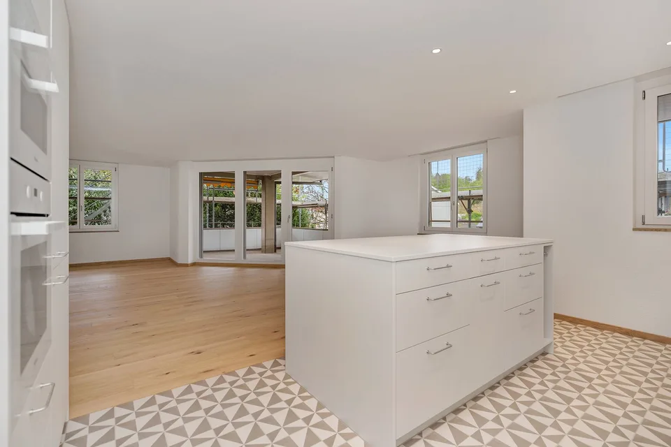 Hochwertige, topmoderne Wohnung im traditionsreichen Landhaus Dennigkofen – Foto 4 von 22