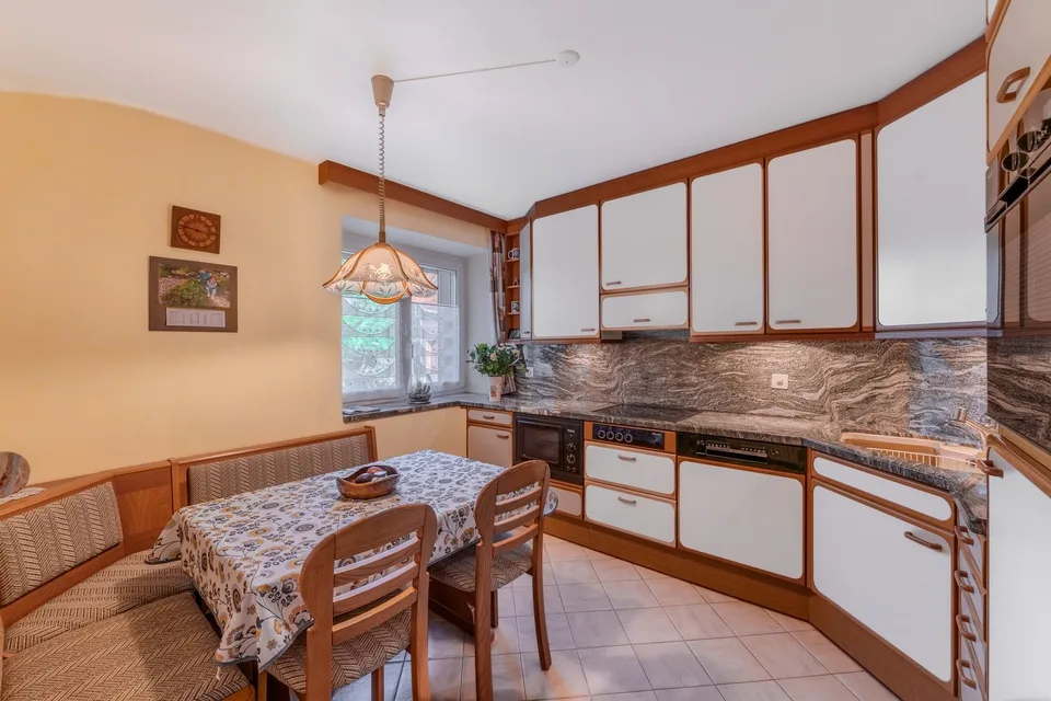 5.5 Zimmer Reihenfamilienhaus in Villars-Burquin – Foto 6 von 16