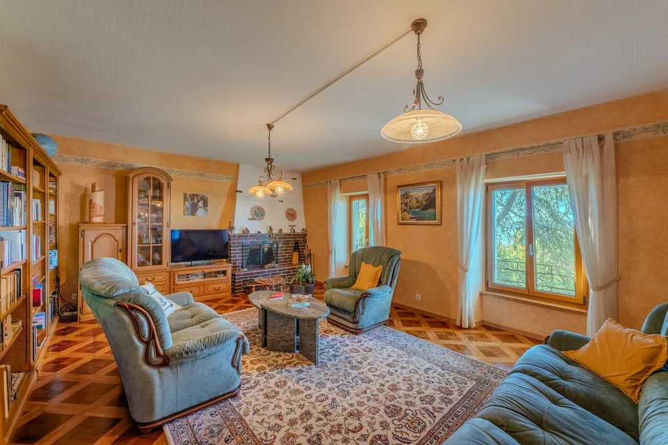 5.5 Zimmer Reihenfamilienhaus in Villars-Burquin – Foto 8 von 16