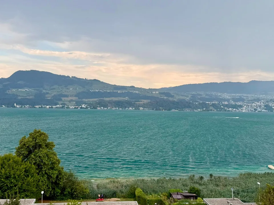 LUXURY LIVING — PENTHOUSE DER SUPERLATIVE — FERIENSTIMMUNG AM REBBERG - GRANDIOSE 360° PANORAMASICHT – Foto 5 von 18