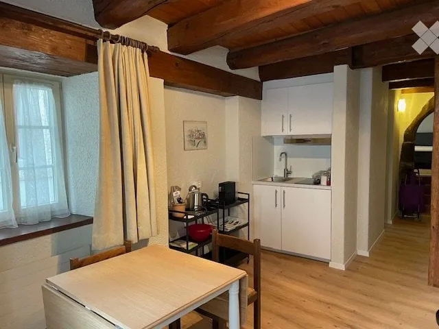 Voll möblierte 2-Zimmer Wohnung im Zentrum von Baden – Foto 2 von 12