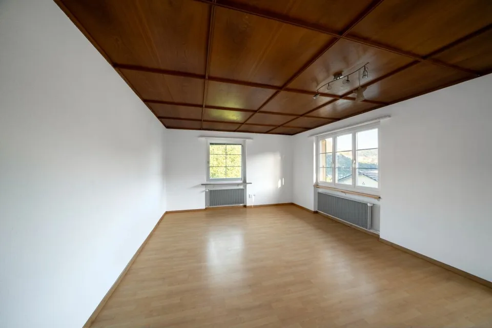 Freistehendes Einfamilienhaus in Mümliswil – Foto 3 von 7