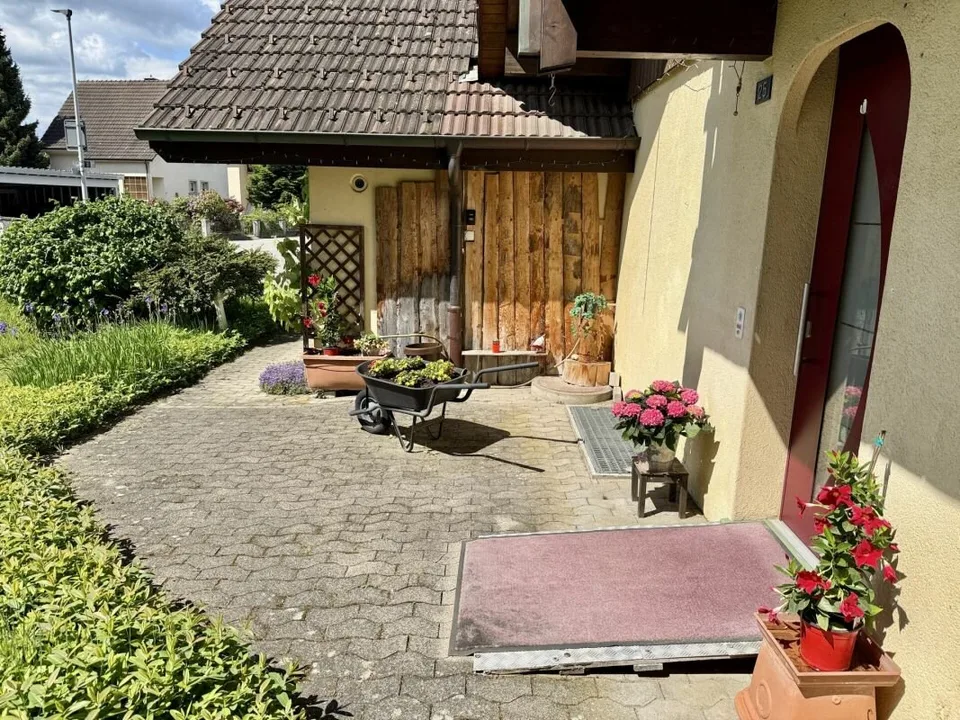 Casa unifamiliare di 5 locali a sé stante – foto 5 di 13
