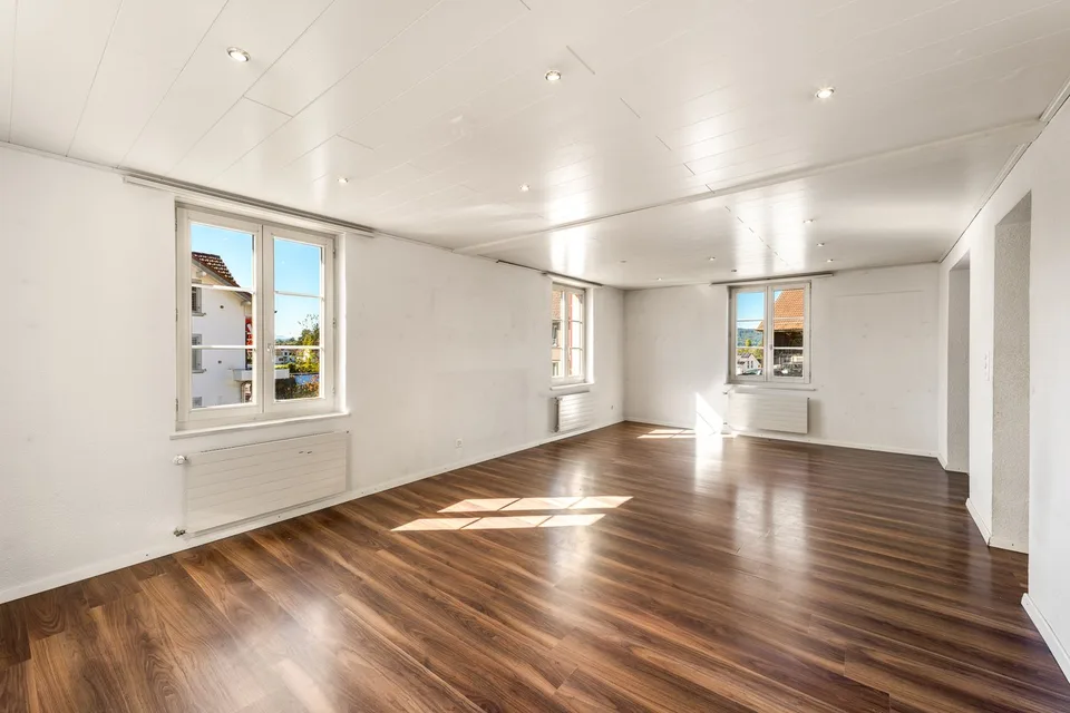 Exciting single-family house suitable for versatile use – photo 6 of 13