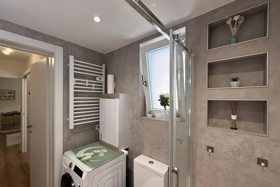 SCHÖNE 3.5 ZIMMER VOLLSTÄNDIG RENOVIERT IN LUGANO SUD – Foto 16 von 17