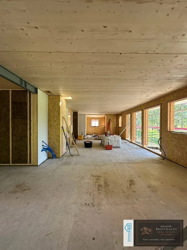 Idyllisches 5½-Zimmer Neubau-Chalet mit Bergsicht – photo 3 sur 8