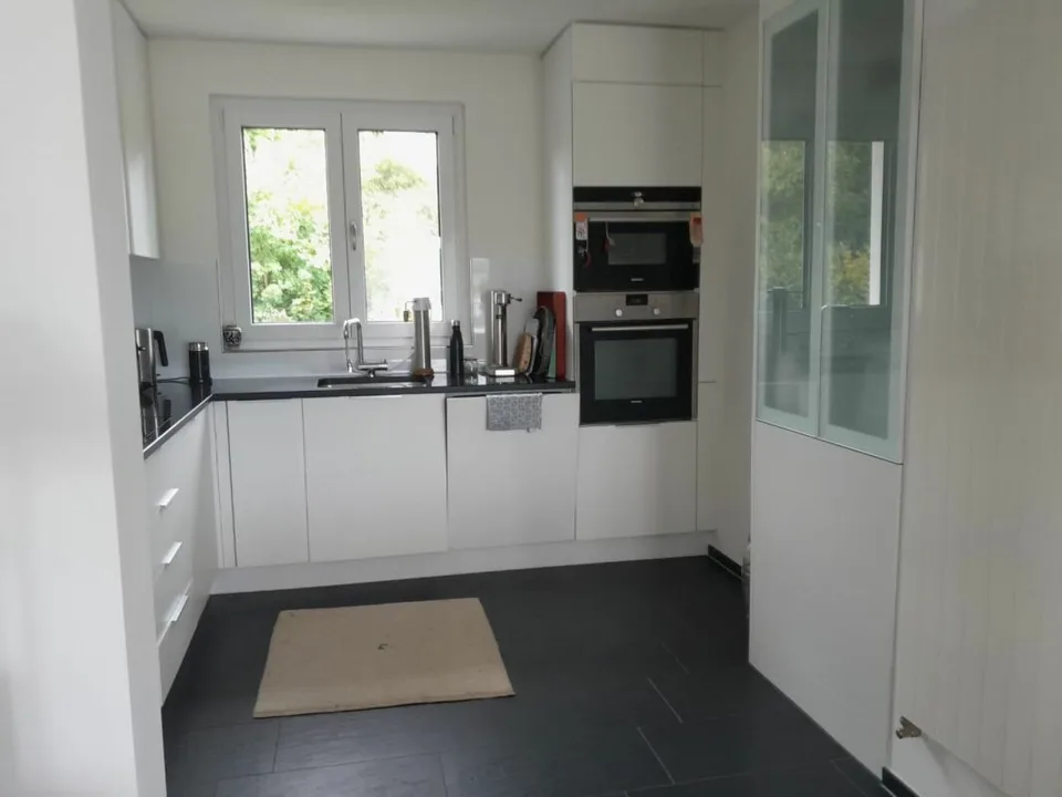 Wohnen mit Weitblick über dem Bodensee, 2 Wohneinheiten, 3 Bädern und Garage – Foto 16 von 30