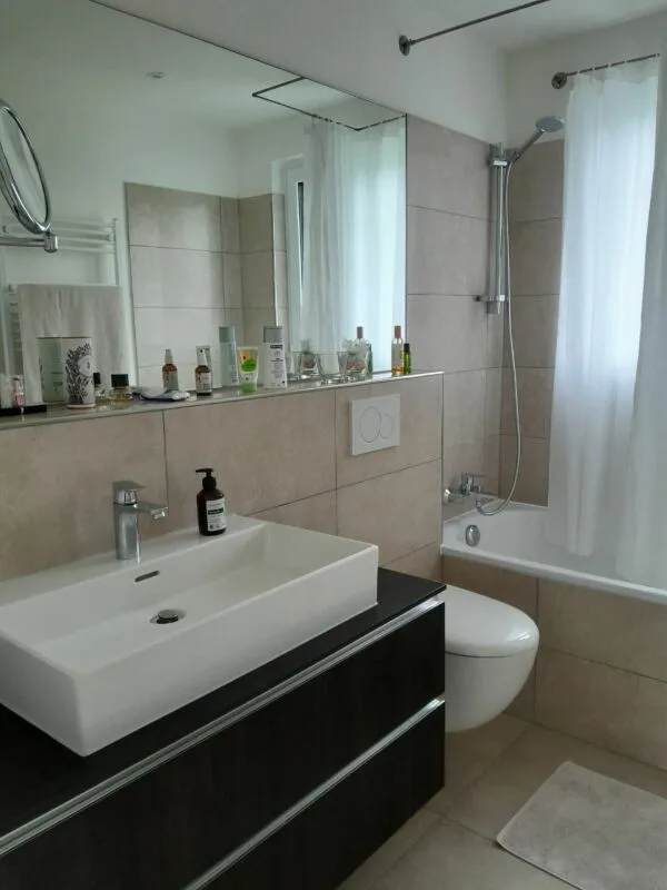 Wohnen mit Weitblick über dem Bodensee, 2 Wohneinheiten, 3 Bädern und Garage – Foto 17 von 30