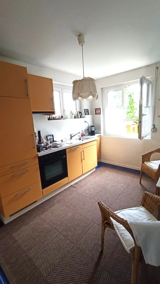 Schöne Villa mit 2 Wohnungen und Erweiterungspotenzial – Foto 9 von 21