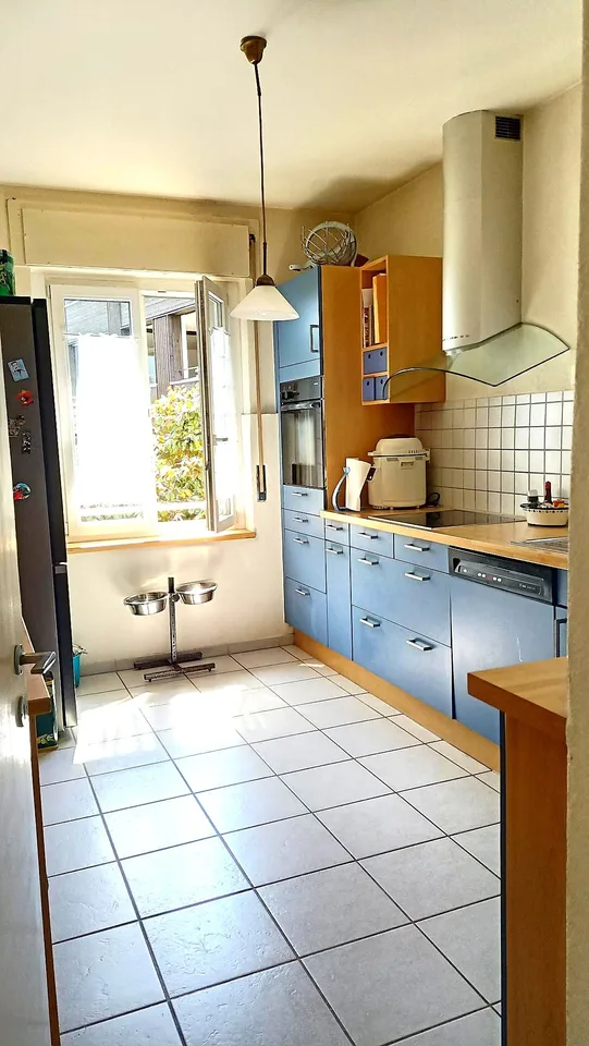 Schöne Villa mit 2 Wohnungen und Erweiterungspotenzial – Foto 8 von 21