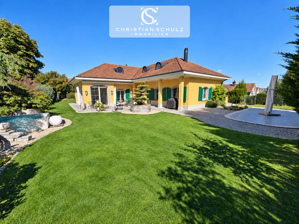 Toskanische Villa mit Säntisblick, Lift, Pool und grosszügiger Garage – Foto 8 von 29