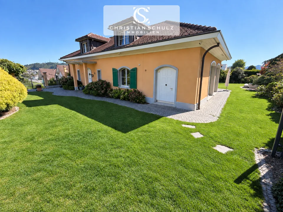 Toskanische Villa mit Säntisblick, Lift, Pool und grosszügiger Garage – Foto 6 von 29