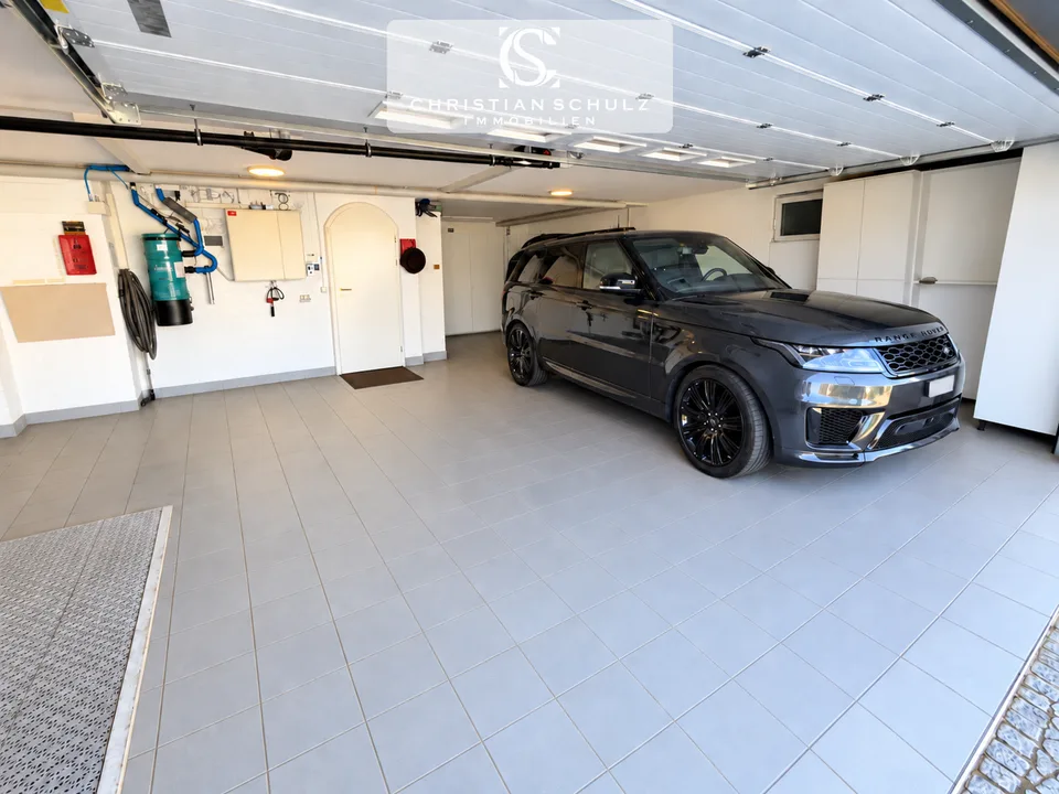 Toskanische Villa mit Säntisblick, Lift, Pool und grosszügiger Garage – Foto 28 von 29