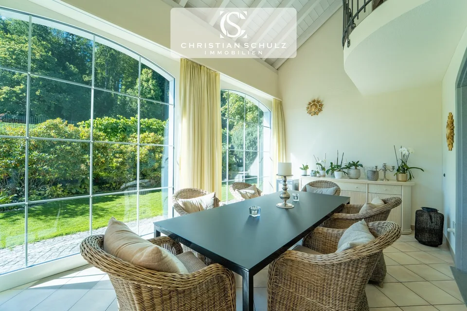 Toskanische Villa mit Säntisblick, Lift, Pool und grosszügiger Garage – Foto 24 von 29