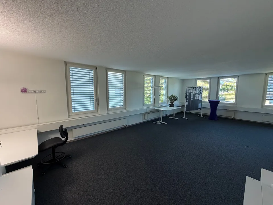 Arbeitsplatz in modernem Büro zu vermieten – Foto 4 von 6