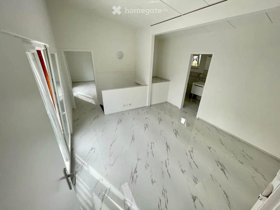 Ampia casa unifamiliare moderna a Rümlingen – foto 9 di 18