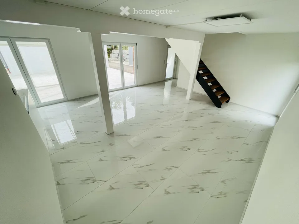 Ampia casa unifamiliare moderna a Rümlingen – foto 4 di 18
