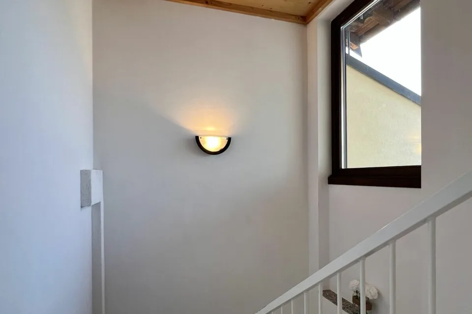 Accogliente casa unifamiliare (villetta bifamiliare) con una splendida vista sul lago – foto 24 di 29