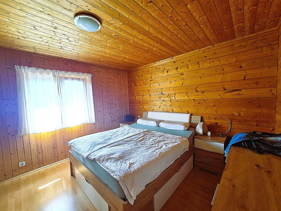 schönes Doppelchalet mit Garten und herrlicher Aussicht – Foto 13 von 30
