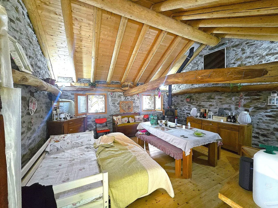 Rustico und Grotto mit grossem Grundstück und schöner Aussicht – photo 8 of 26