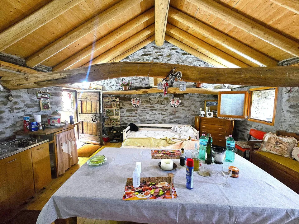 Rustico und Grotto mit grossem Grundstück und schöner Aussicht – photo 7 of 26