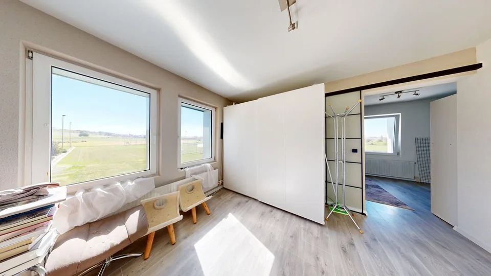 Casa unifamiliare di 5,5 locali con grande giardino, veranda e vista panoramica – foto 7 di 17
