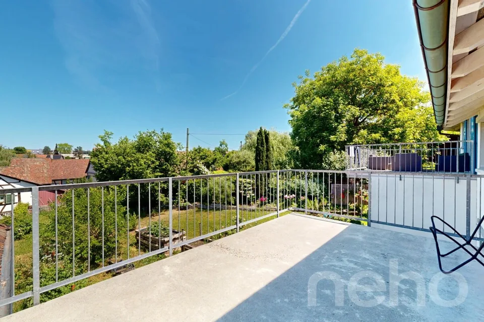 Bright semi-detached house with 250 m2 living space and garden in Buchthalen – photo 3 of 12