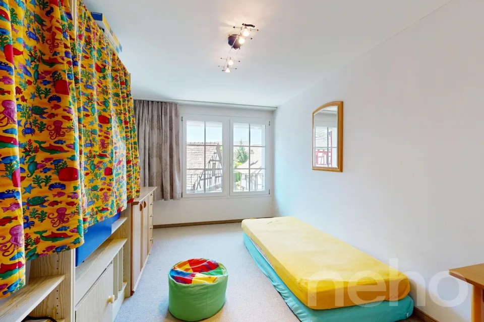 Bright semi-detached house with 250 m2 living space and garden in Buchthalen – photo 9 of 12