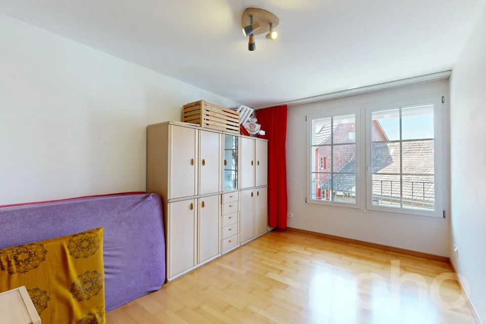 Bright semi-detached house with 250 m2 living space and garden in Buchthalen – photo 10 of 12