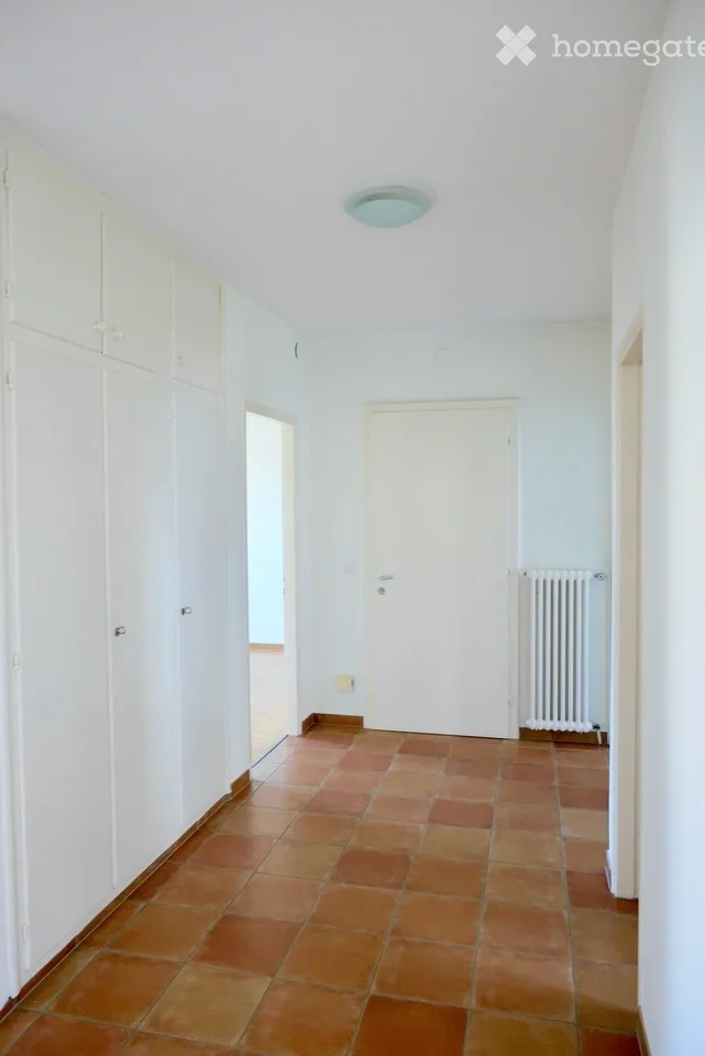 Helles 3,5-Zimmer-Apartment zur Miete in Minusio – Foto 3 von 5