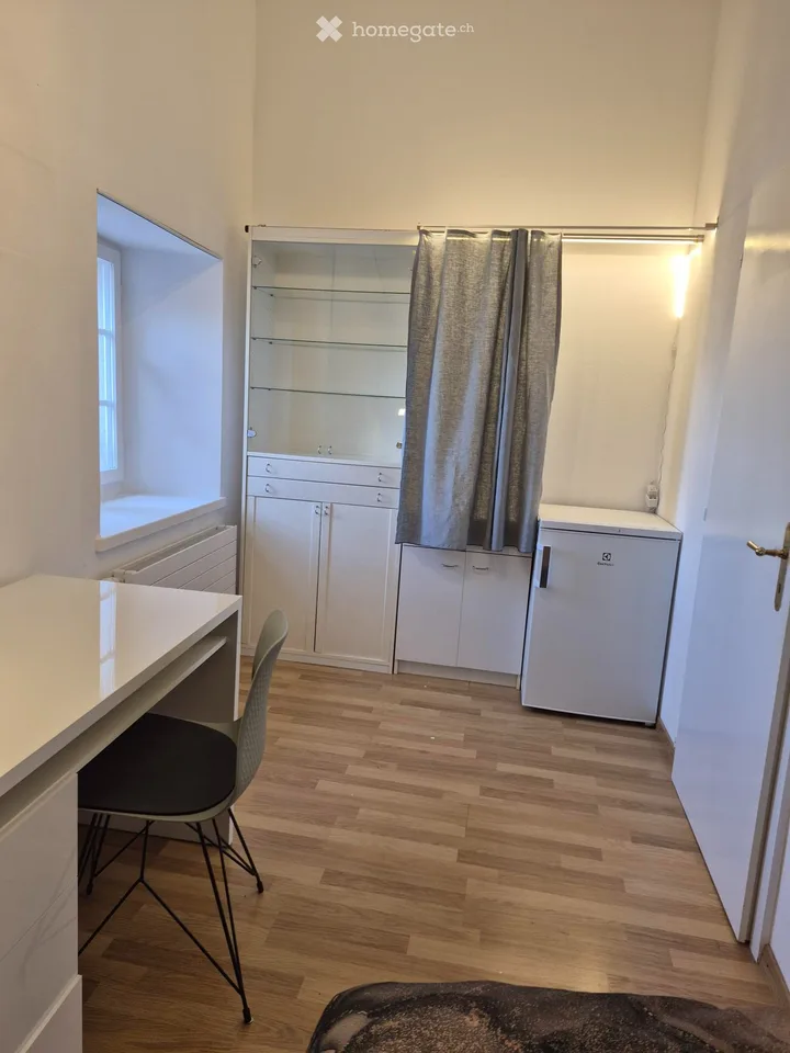 Chambre meublée / Furnished room – Foto 2 von 5