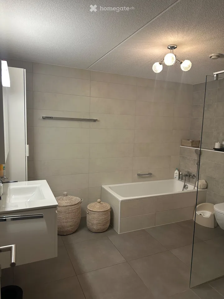 Wohnung 4.5 Zimmer – Foto 2 von 5