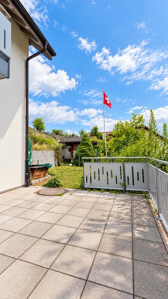 Freistehendes Einfamilienhaus mit Weitblick über das Laufental – Foto 6 von 12