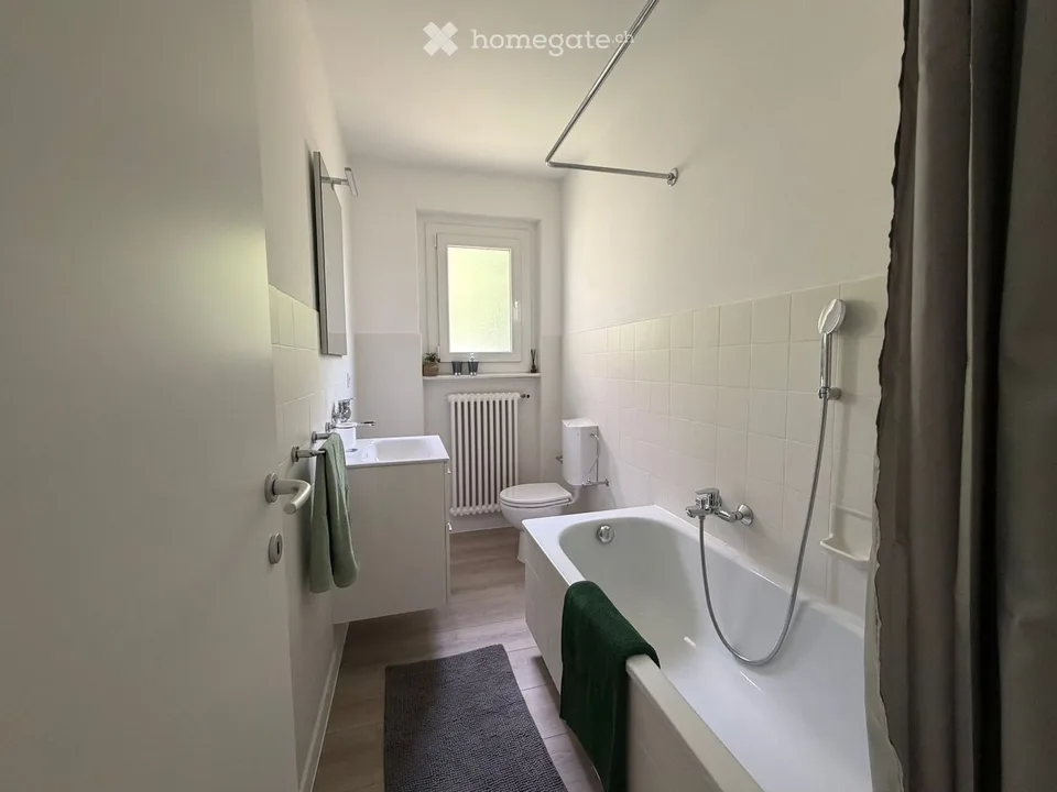 Ich suche einen Nachmieter für 3.5 neu renovierte Zimmer – Foto 2 von 5