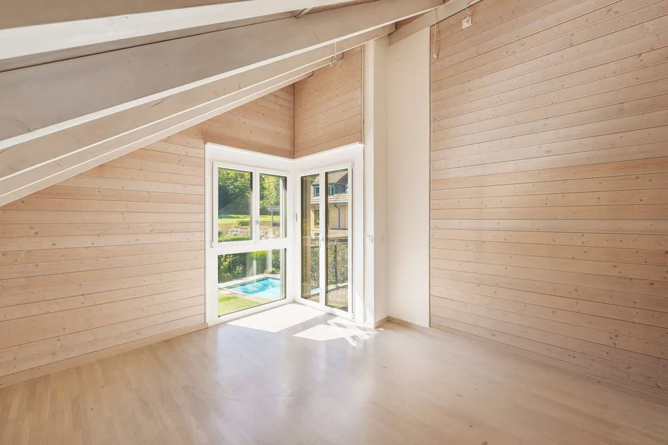 Maison unifamiliale conviviale avec jardin spacieux et piscine – photo 9 sur 13