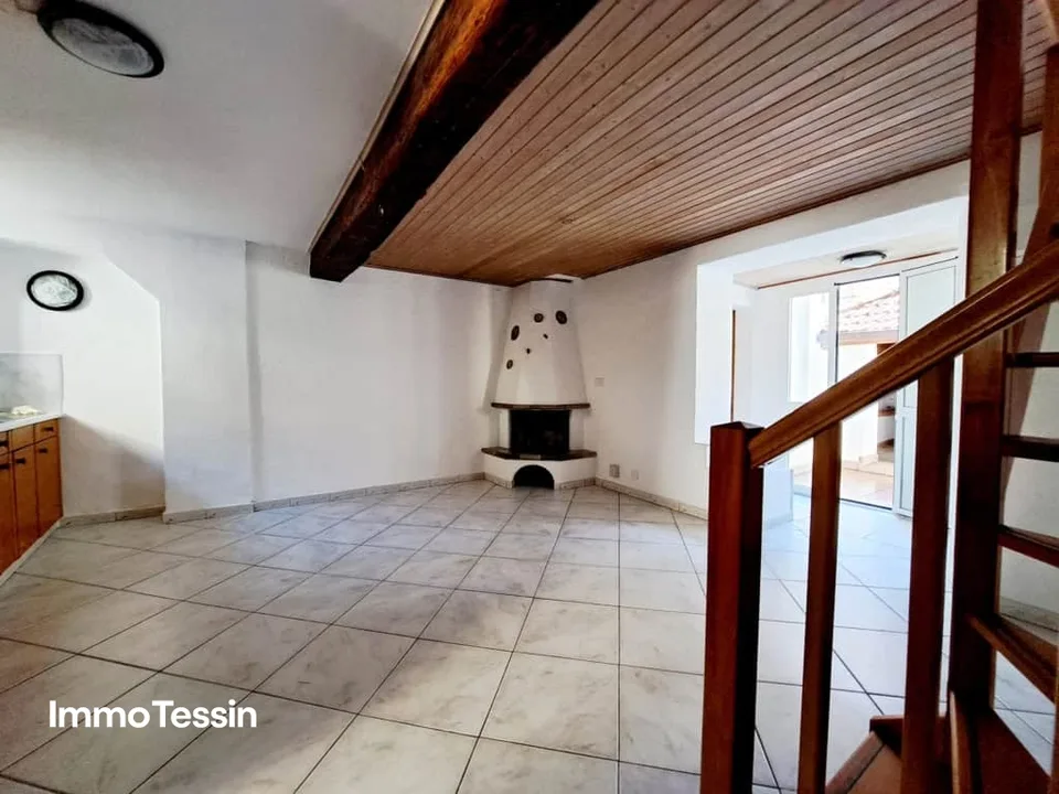 Grosszügiges & charmantes Nucleo Tessinerhaus mit 2 Wohnungen an schöner Lage mit Sicht in die Tessiner Bergwelt – Foto 7 von 13