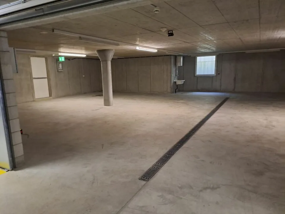 Accessible storage room by car – photo 3 of 3