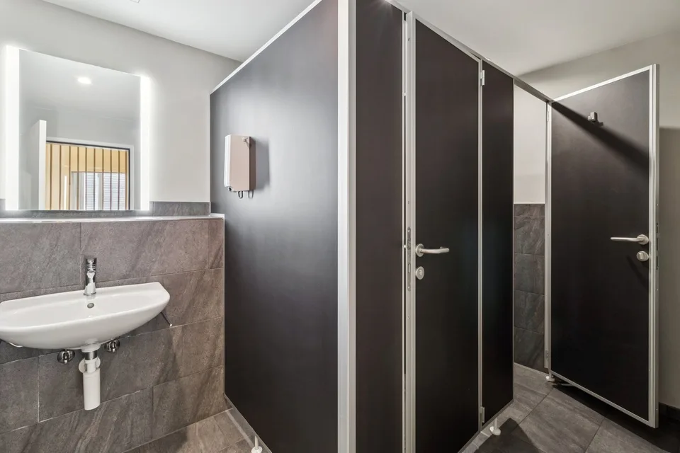 Da ufficio a showroom - Tu hai l'idea, noi abbiamo le stanze! – foto 9 di 9
