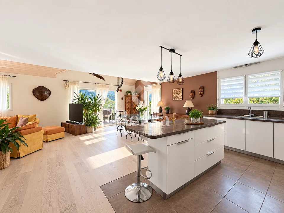 Attico di 5,5 locali con vista panoramica e dotazioni di lusso – foto 6 di 13