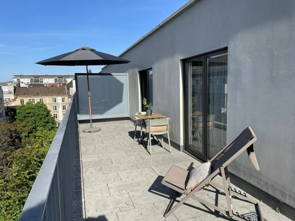 Unique Serviced Living @ Messe Basel Penthouse – Foto 2 von 17