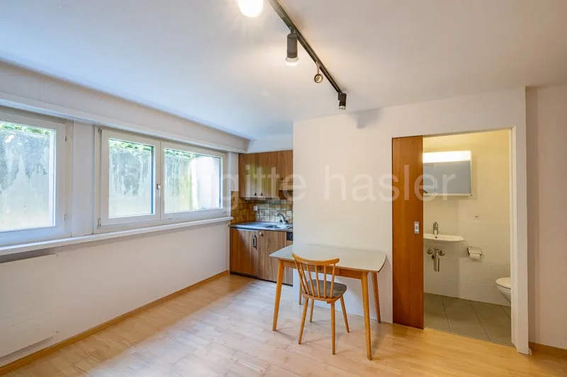 Maison unifamiliale de 6,5 pièces très bien entretenue dans un excellent emplacement résidentiel et panoramique – photo 13 sur 13