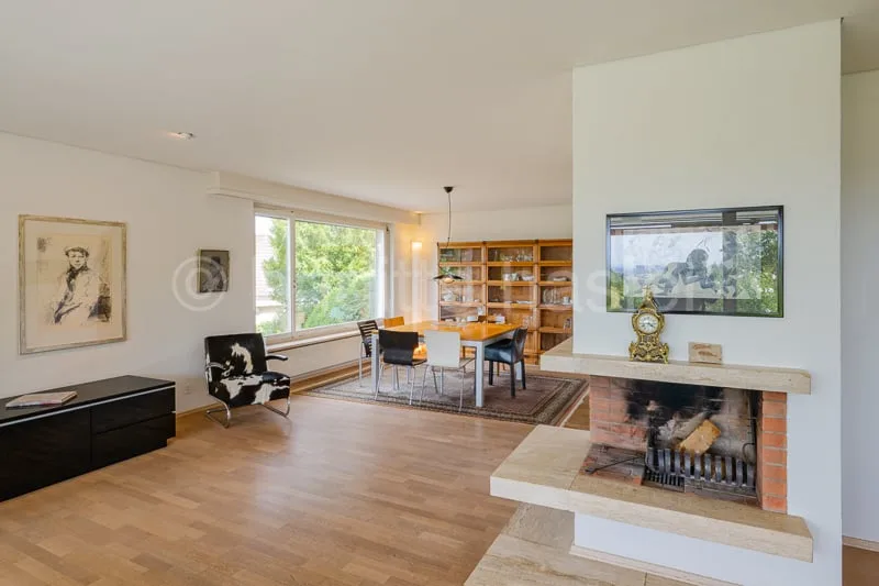 Maison unifamiliale de 6,5 pièces très bien entretenue dans un excellent emplacement résidentiel et panoramique – photo 5 sur 13