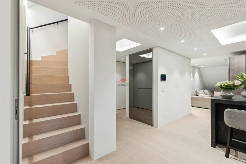 Timeless elegance meets modern luxury – photo 5 of 10