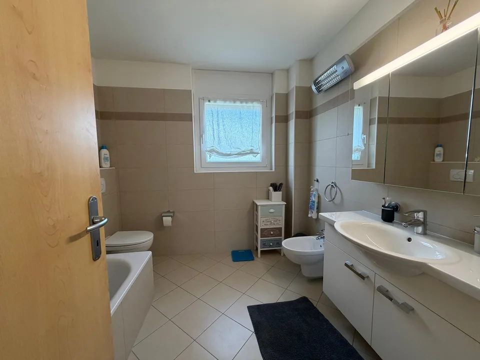 Grande casa monofamiliare 4.5 con giardino a Genestrerio posteggi inclusi – foto 11 di 17