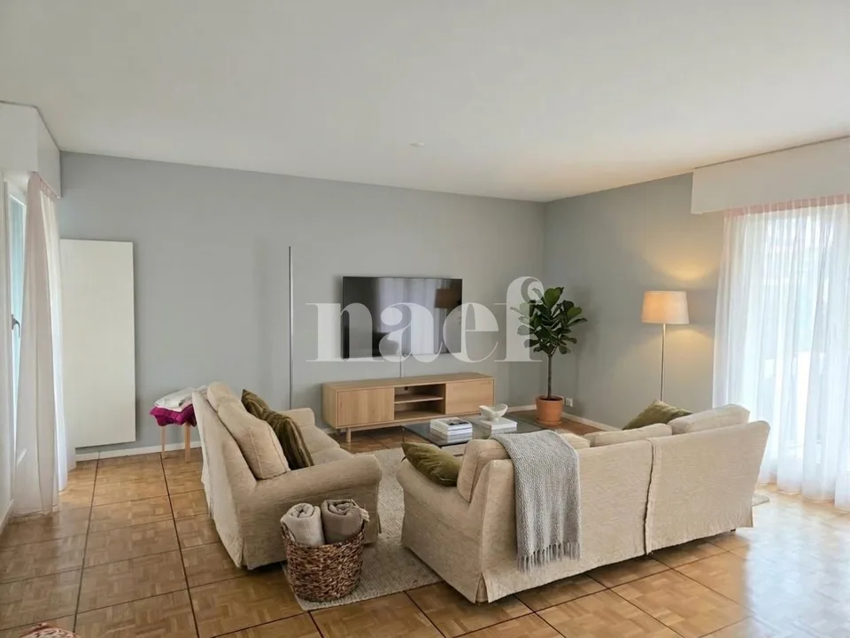 Schönes 4-Zimmer-Apartment mit 2 Balkonen in Champel – Foto 2 von 9