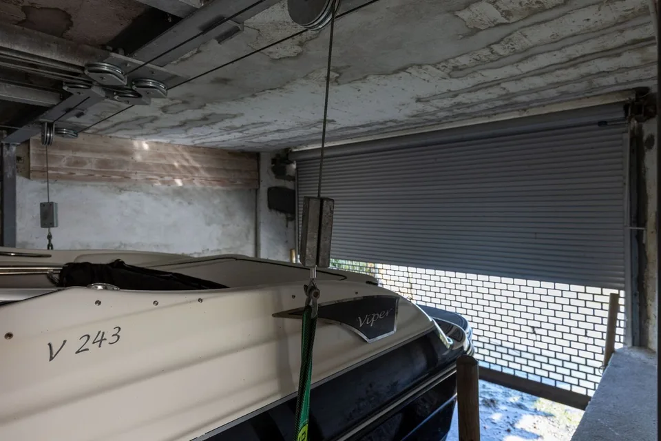 Charmantes Badehaus mit Bootsgarage – Foto 13 von 13