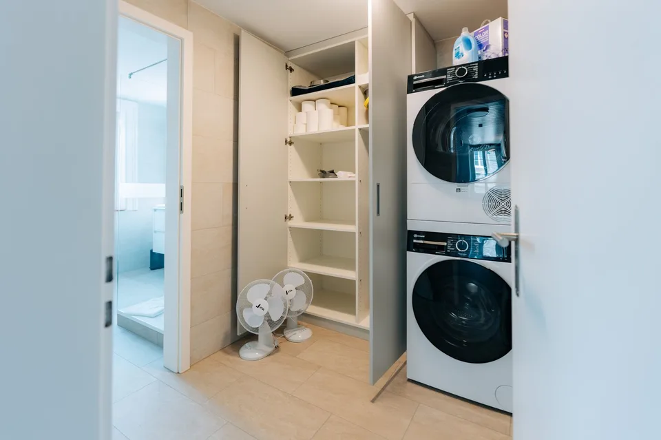 APPARTEMENT 4½ PIÈCES À BIEL/BIENNE (BE), MEUBLÉ, DURÉE DÉTERMINÉE – Foto 5 von 10