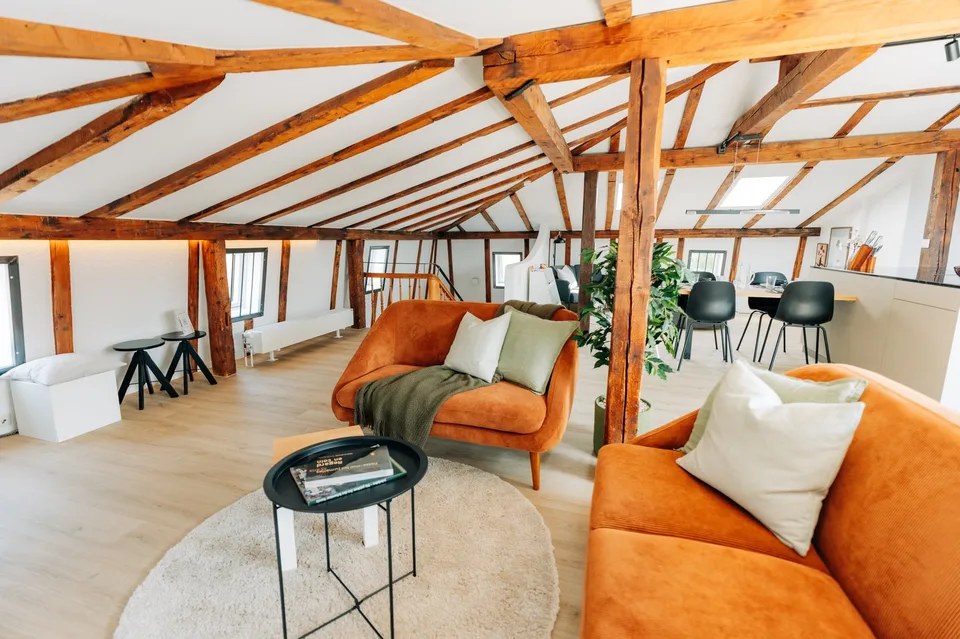 APPARTEMENT 4½ PIÈCES À BIEL/BIENNE (BE), MEUBLÉ, DURÉE DÉTERMINÉE – Foto 7 von 10