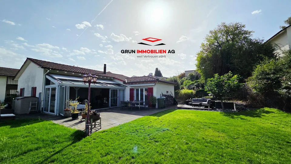 Freistehendes, gut unterhaltenes Einfamilienhaus mit riesigem Wohnraum an grandioser Makrolage – Foto 18 von 19